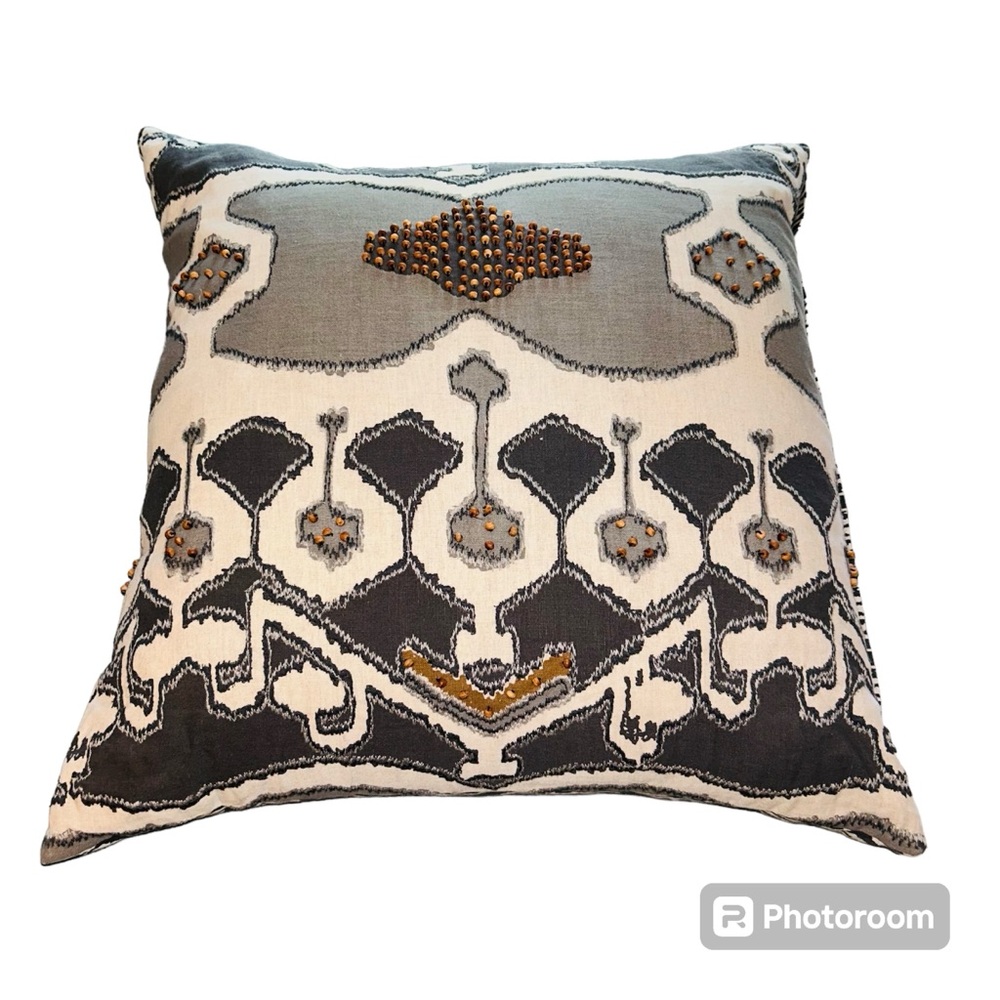 Kim Seybert Large Boho Beaded Gray & White Throw Bed Couch Pillow Puffy 21”
